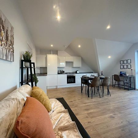 Stylish & Spacious Apartment Tunbridge Wells Extérieur photo