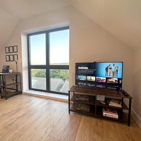 Stylish & Spacious Apartment Tunbridge Wells Extérieur photo